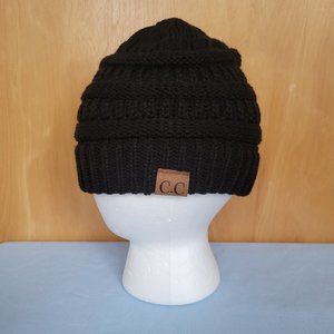 NEW Warm Black Crochet Beanie Skate Ski Soft Stretch Comfy Lightweight Fuzzy